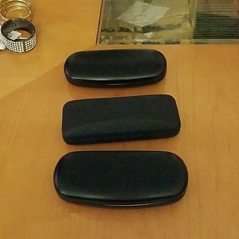 3 Glasses Cases
